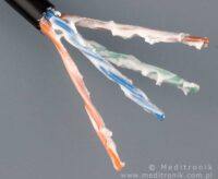 Żelowany kabel zewnętrzny UTP kat. 5e 4x2x24AWG 305m