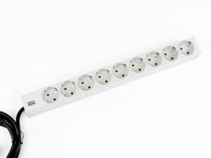 IT listwa zasil. PDU Basic 1HE 19" 9x gn.Schuko zas.2m jasnosz./srebrny (333.401)