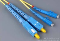 Patchcord światłowodowy LC-SC OS2 9/125µm SM duplex dł.15m wykonywany na zamówienie