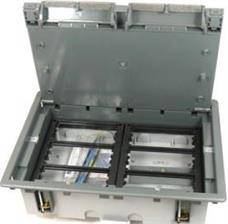 Uniwersalna puszka do montażu osprzętu elektrycznego lub telekomunikacyjnego w FLOOR BOX 80 (maksymalnie 2 szt.);