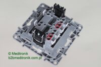 Niloe- łącznik uniwersalny podwójny, biały, 10A, 230V. Niloe- łącznik uniwersalny podwójny, biały, 10A, 230V.