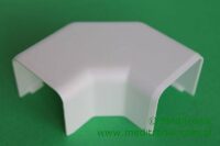 Pokrywa kątowa do listwy 30x25 biała 8933