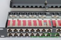 Patch panel 48 portów FTP kat.6a 1U 19" z organizerem