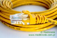 Patchcord RJ45 Kat.5e 10m U/UTP PVC miedziany żółty