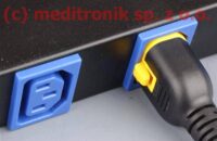 Listwa zasilająca 19" 6 gniazd C13 i wtyk C20 z zatrzaskami