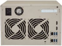 Pami臋膰 masowa 6 miejsc na dyski SATA 6G, procesor 2,4GHz Pami臋膰 masowa 6 miejsc na dyski SATA 6G, procesor 2,4GHz