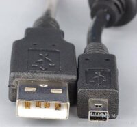 Kabel USB wtyk A na wtyk mini FOTO SONY