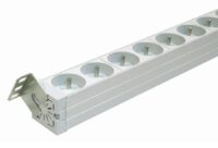 Listwa zasilająca PDU rack 19" 9 gniazd z bolcem Listwa zasilająca PDU rack 19" 9 gniazd z bolcem